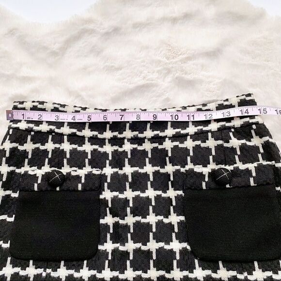 VINTAGE Carlisle Houndstooth Wool Blend Tweed Pencil Skirt Career Black White 8 - Picture 9 of 9